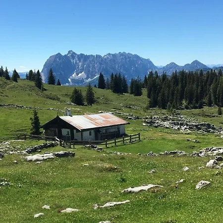 Holiday home With 2 Bedrooms *