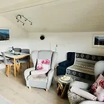 Prázdninový dům With 2 Bedrooms *