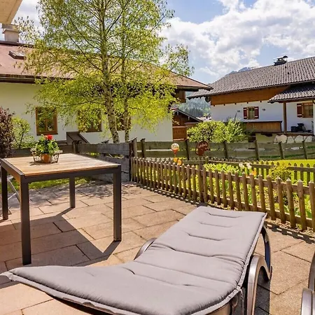 Ferienhaus With 2 Bedrooms Reit im Winkl