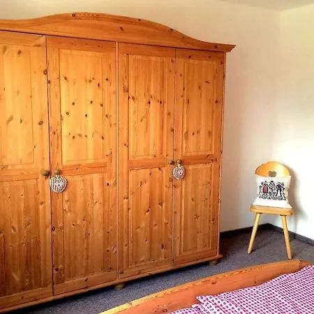 With 2 Bedrooms Ferienhaus *